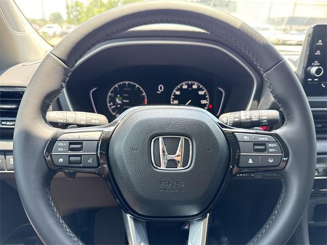 new 2025 Honda Pilot car, priced at $45,133
