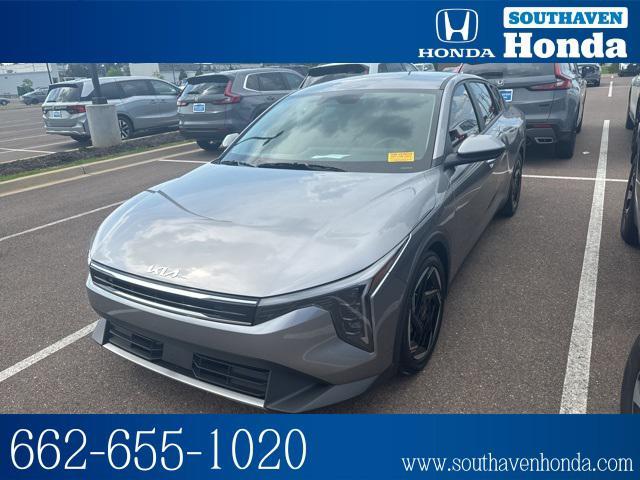 used 2025 Kia K4 car, priced at $26,500