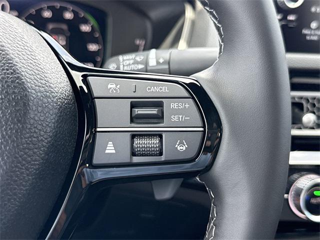 new 2025 Honda Civic Hybrid car, priced at $33,555