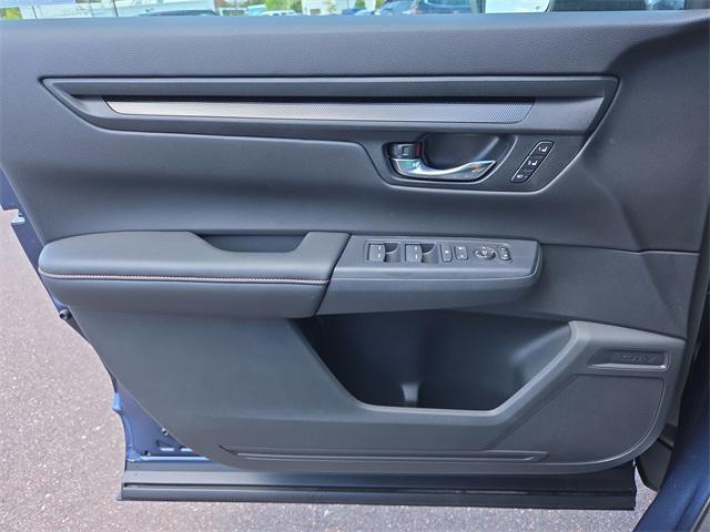 new 2026 Honda CR-V Hybrid car, priced at $41,675