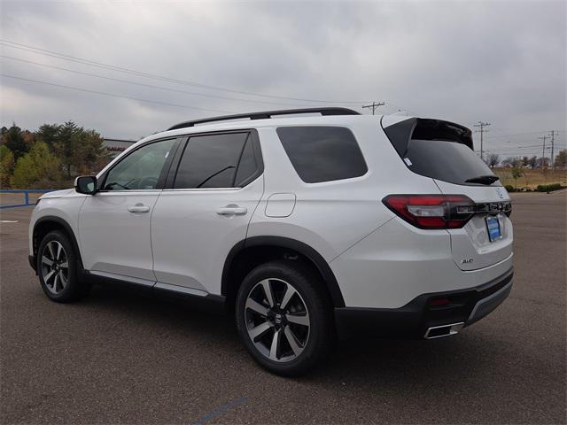 new 2025 Honda Pilot car, priced at $47,833