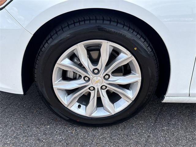 used 2023 Chevrolet Malibu car, priced at $20,327