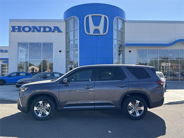 new 2025 Honda Pilot car, priced at $46,695