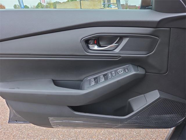 new 2025 Honda Accord car, priced at $30,758