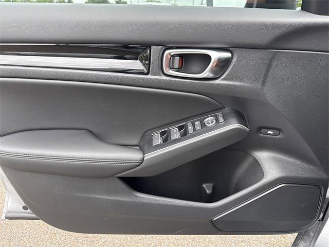 new 2025 Honda Civic Hybrid car, priced at $32,103