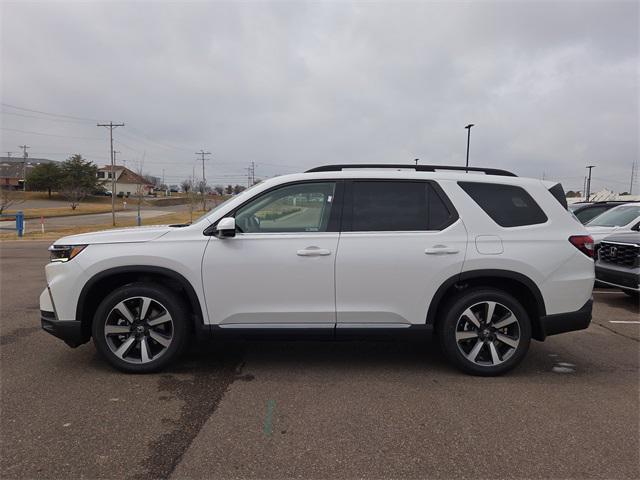 new 2025 Honda Pilot car, priced at $47,833
