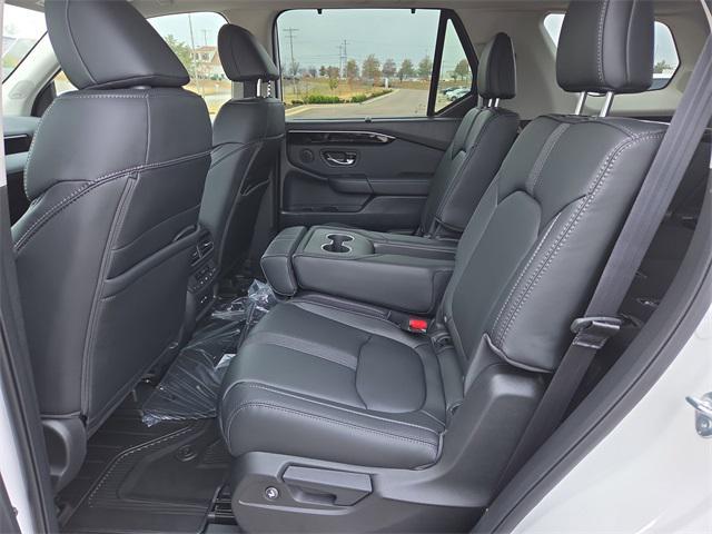 new 2025 Honda Pilot car, priced at $47,833