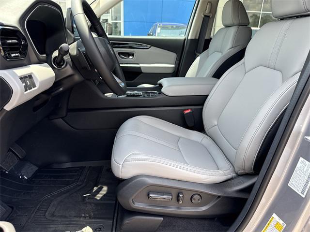 new 2025 Honda Pilot car, priced at $48,643