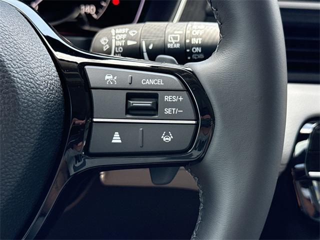 new 2025 Honda Pilot car, priced at $48,643