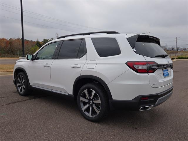 new 2025 Honda Pilot car, priced at $47,833