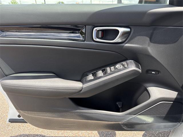 new 2025 Honda Civic Hybrid car, priced at $33,555