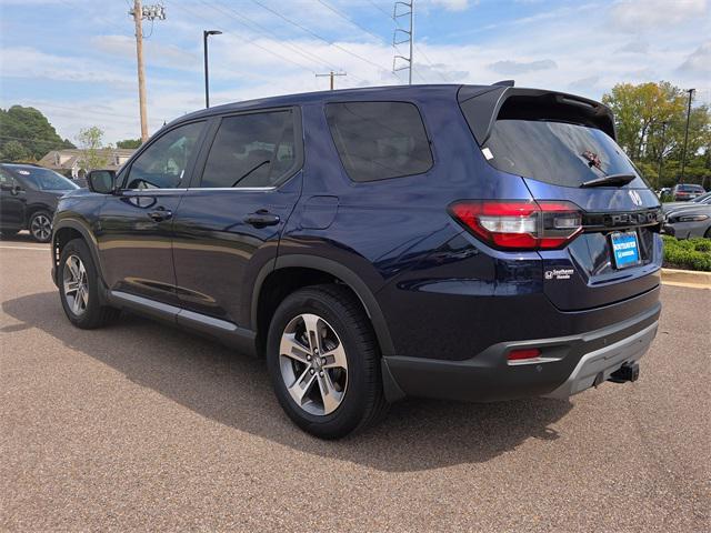 used 2025 Honda Pilot car, priced at $43,899