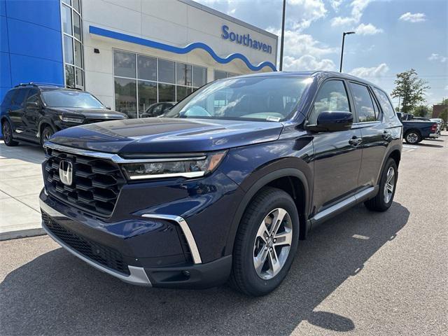 new 2025 Honda Pilot car, priced at $45,928