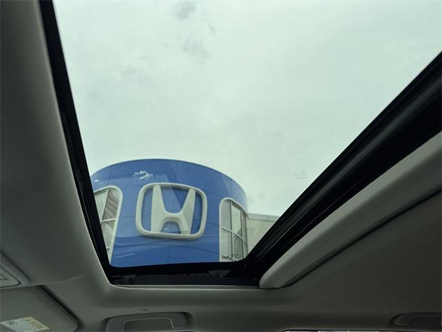 new 2025 Honda CR-V car, priced at $37,353