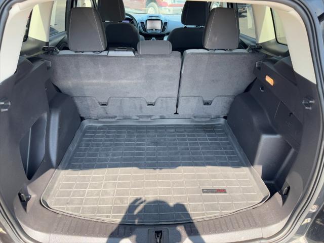 used 2013 Ford Escape car, priced at $3,900