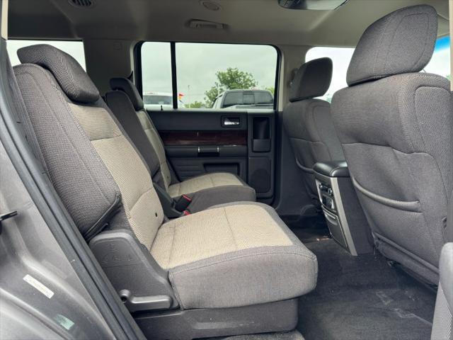 used 2009 Ford Flex car, priced at $2,900