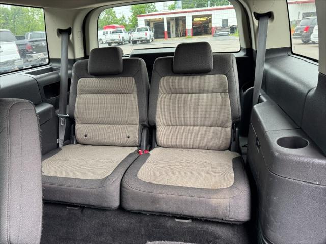used 2009 Ford Flex car, priced at $2,900
