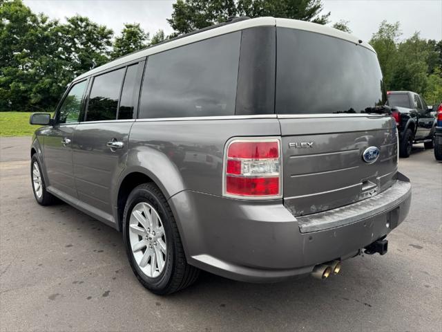 used 2009 Ford Flex car, priced at $2,900