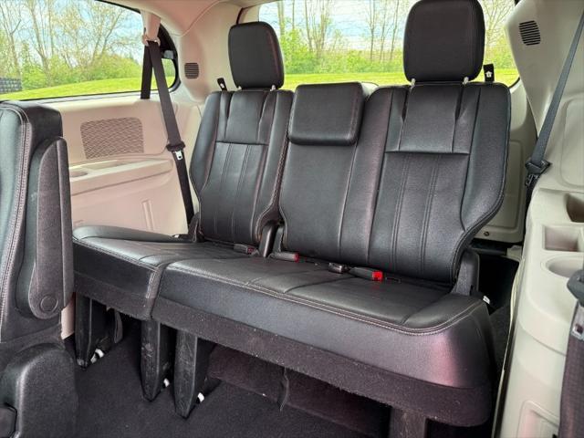 used 2014 Chrysler Town & Country car, priced at $5,400