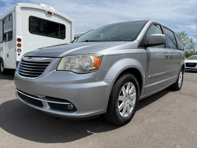 used 2014 Chrysler Town & Country car, priced at $5,400