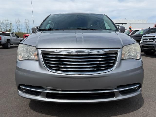 used 2014 Chrysler Town & Country car, priced at $5,400