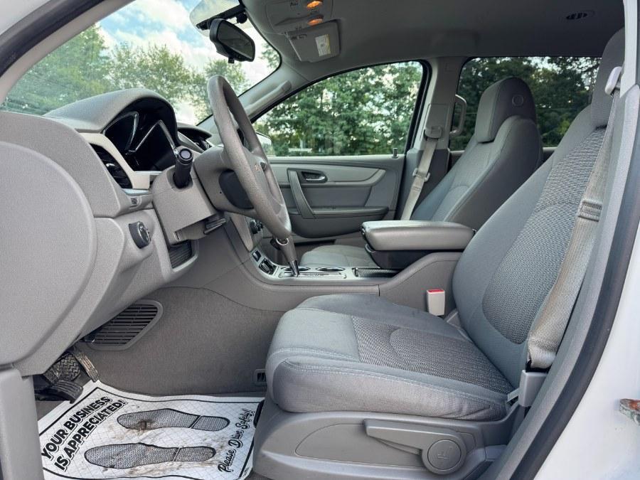 used 2017 Chevrolet Traverse car, priced at $7,900