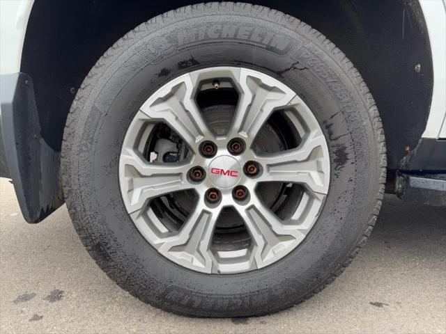 used 2021 GMC Yukon car, priced at $27,900