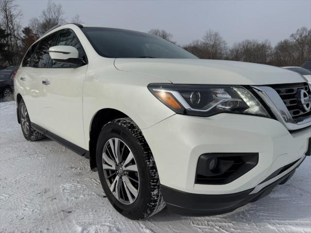 used 2018 Nissan Pathfinder car, priced at $9,900