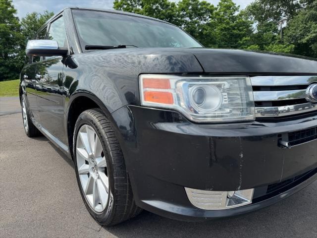 used 2011 Ford Flex car, priced at $2,900