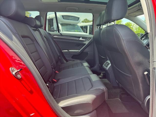 used 2015 Volkswagen Golf SportWagen car, priced at $8,900