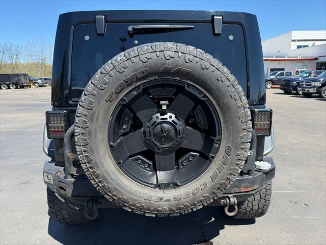 used 2015 Jeep Wrangler Unlimited car, priced at $16,900