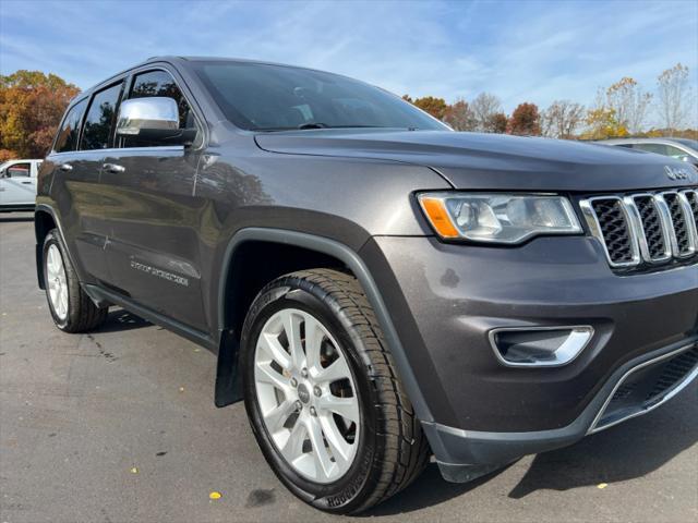 used 2017 Jeep Grand Cherokee car, priced at $14,900