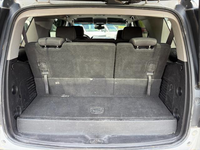 used 2015 GMC Yukon car, priced at $11,900