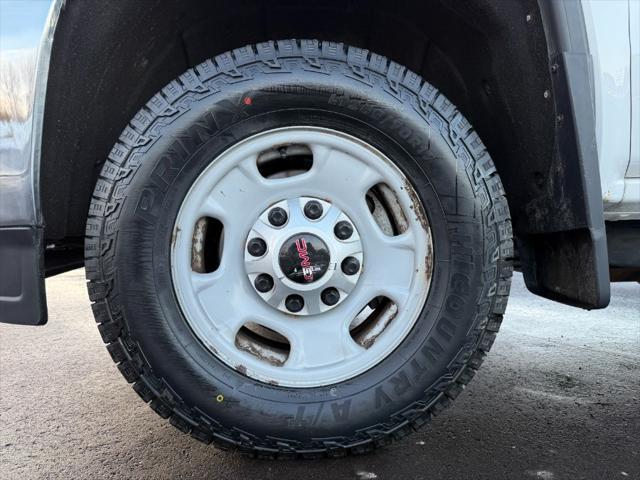 used 2015 GMC Sierra 2500 car, priced at $14,900