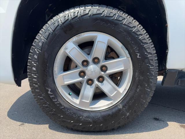 used 2014 GMC Yukon car, priced at $9,900