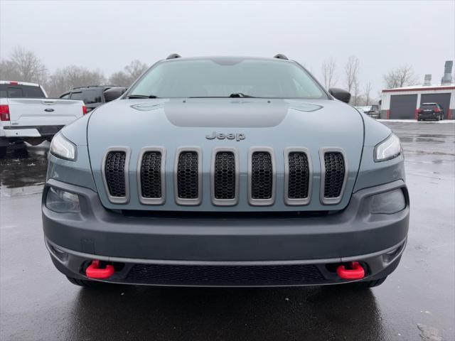 used 2015 Jeep Cherokee car, priced at $11,900