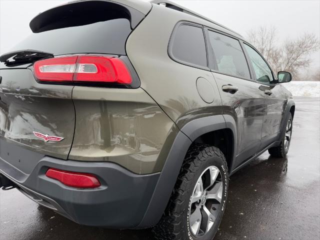 used 2015 Jeep Cherokee car, priced at $7,900