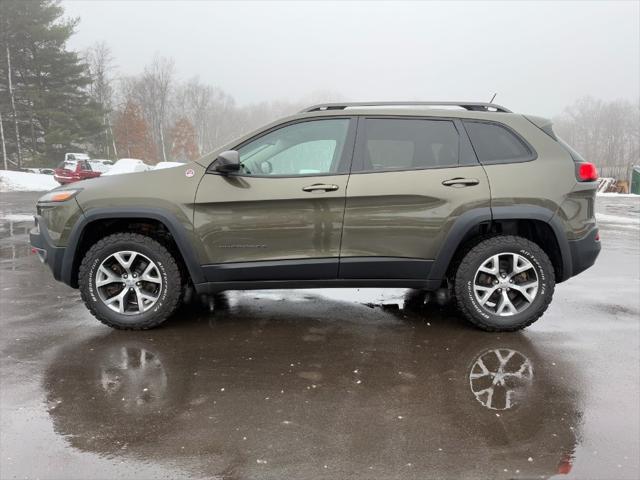 used 2015 Jeep Cherokee car, priced at $7,900