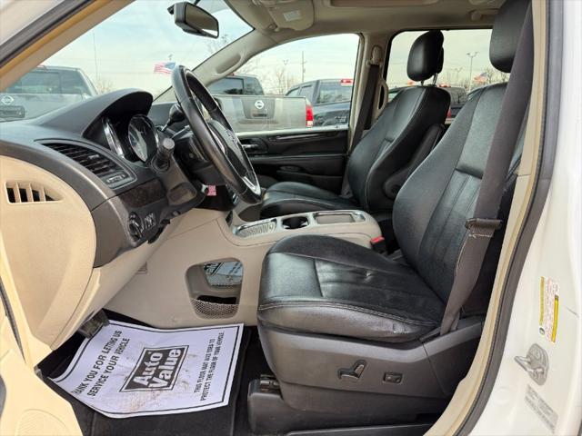 used 2015 Dodge Grand Caravan car, priced at $5,900