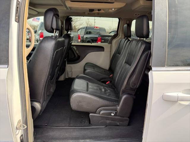 used 2015 Dodge Grand Caravan car, priced at $5,900