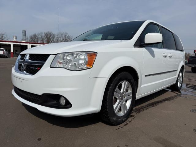 used 2015 Dodge Grand Caravan car, priced at $5,900