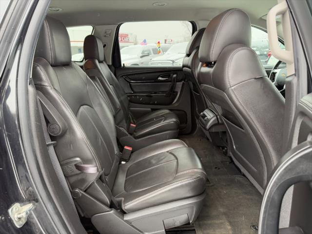 used 2014 Chevrolet Traverse car, priced at $6,900