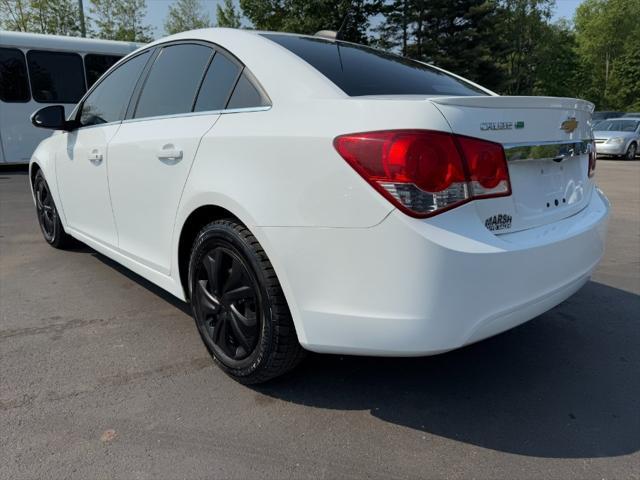 used 2015 Chevrolet Cruze car, priced at $5,900