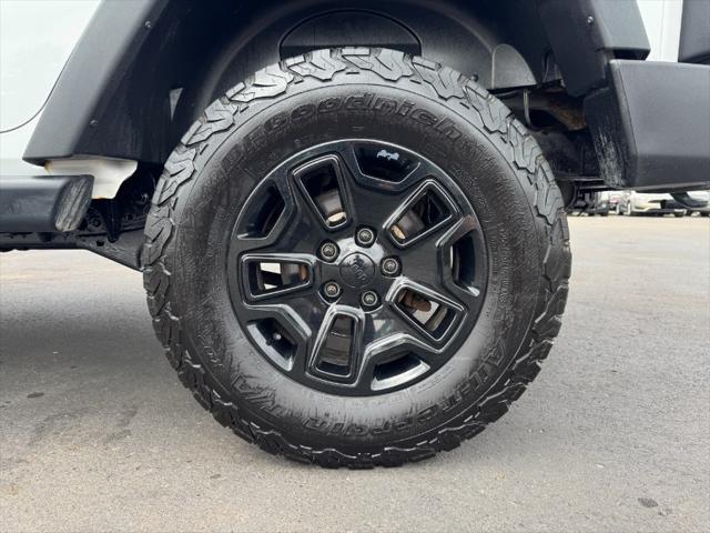 used 2016 Jeep Wrangler Unlimited car, priced at $14,900