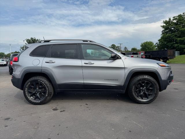 used 2016 Jeep Cherokee car, priced at $11,900