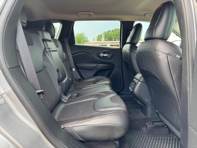 used 2016 Jeep Cherokee car, priced at $11,900