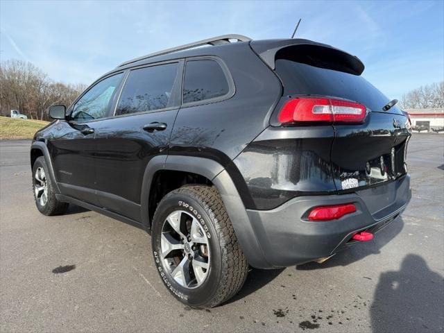 used 2015 Jeep Cherokee car, priced at $8,900