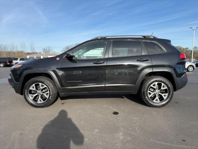 used 2015 Jeep Cherokee car, priced at $8,900