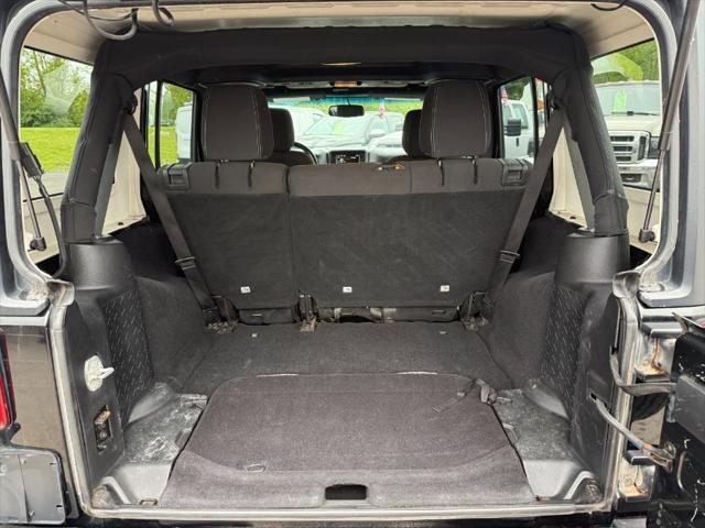 used 2015 Jeep Wrangler Unlimited car, priced at $14,900