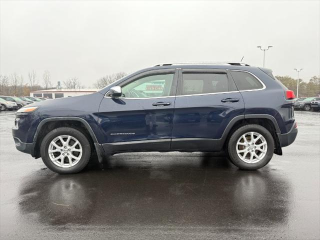 used 2014 Jeep Cherokee car, priced at $5,900